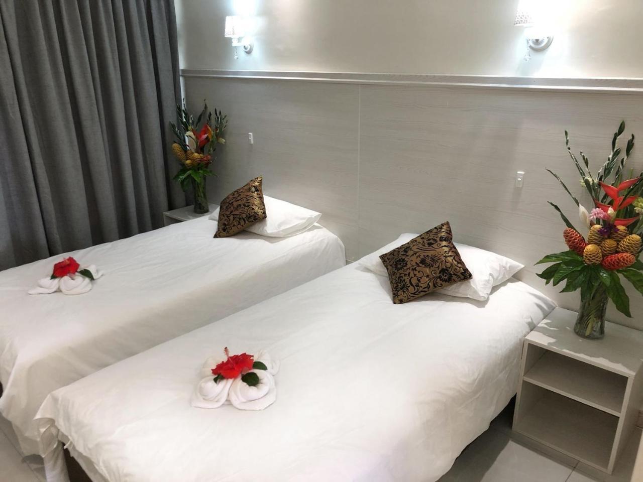 Central Bay Motel Порт Вила Екстериор снимка